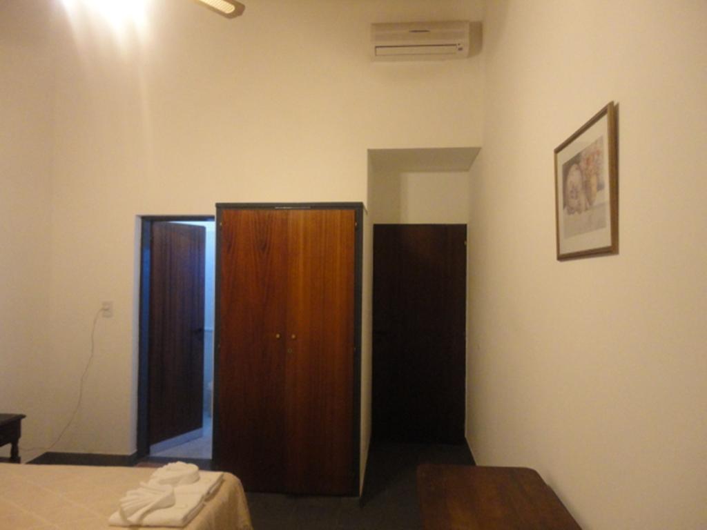 Hotel Lujan Lujan  Pokoj fotografie