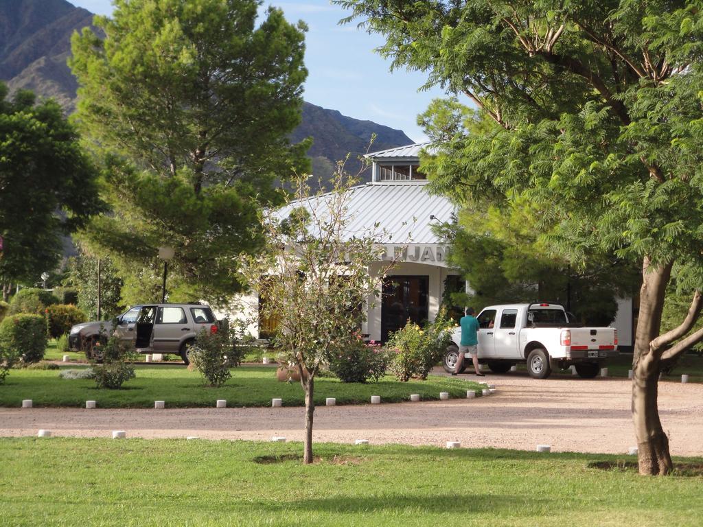 Hotel Lujan Lujan  Exteriér fotografie