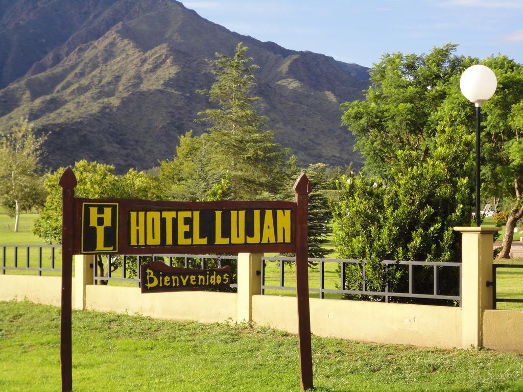 Hotel Lujan Lujan  Exteriér fotografie